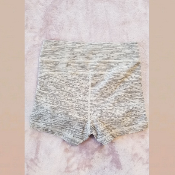 Lululemon Aqua & Gray Tie Up Shorts - Picture 3 of 3